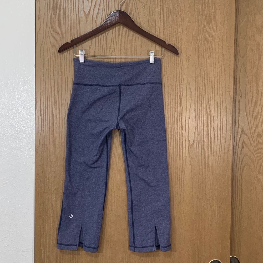 Lululemon Tadasana Slit Crop Capri Yoga Leggings - Picture 2 of 5